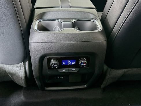 New 2026 Chevrolet Traverse Z71 w/ Enhanced Driving Package image 27