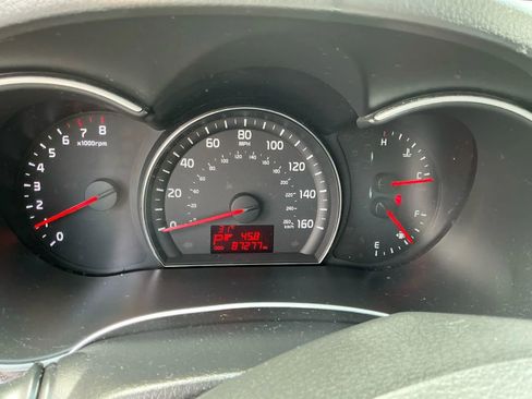 Used 2015 Kia Sorento LX image 6