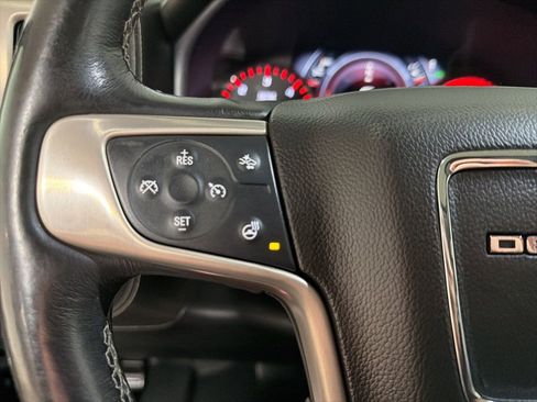 Used 2016 GMC Sierra 1500 Denali w/ Enhanced Driver Alert Package image 34