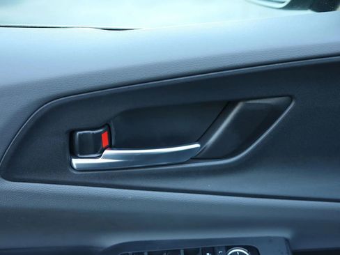 Used 2024 Toyota Prius XLE image 13