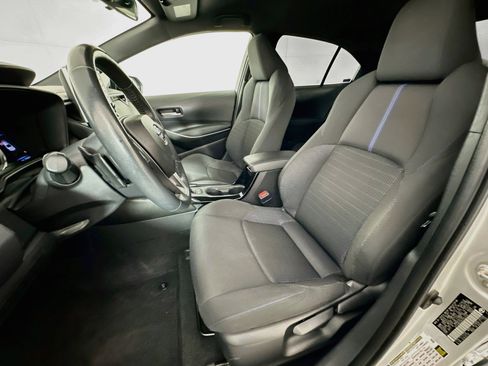 Used 2020 Toyota Corolla SE w/ Carpet Mat Package (TMS) FWD image 13