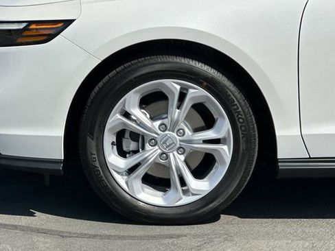 New 2026 Honda Accord LX image 31