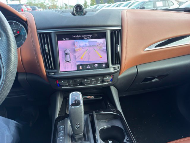 Used 2023 Maserati Levante GT AWD/4WD image 12