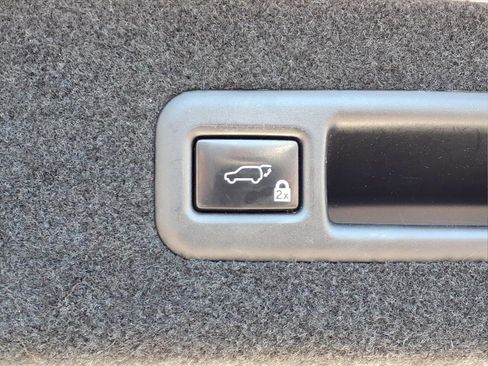Used 2019 Lexus RX 350L FWD image 11