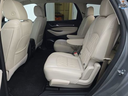 Used 2023 Buick Enclave Avenir w/ Avenir Technology Package image 24