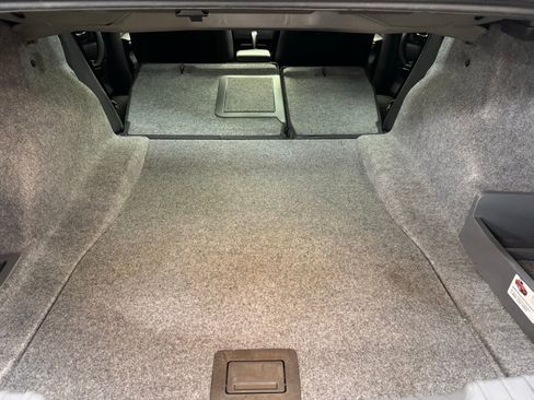 Used 2011 BMW 335i xDrive Sedan image 39