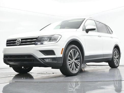 Used 2019 Volkswagen Tiguan SEL FWD image 46