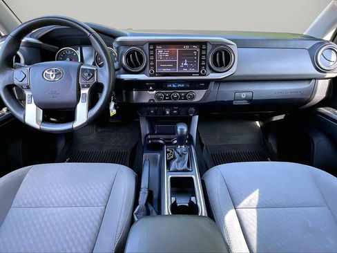 Used 2021 Toyota Tacoma SR5 RWD image 14