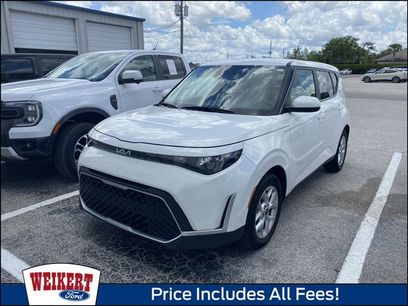 Used 2023 Kia Soul LX w/ LX Technology Package