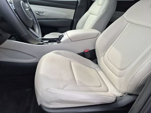 Certified 2025 Hyundai Tucson SEL AWD/4WD image 12