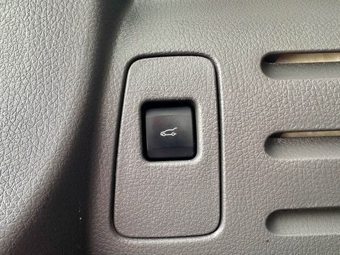 Used 2014 Ford Edge SEL w/ Equipment Group 204A image 16