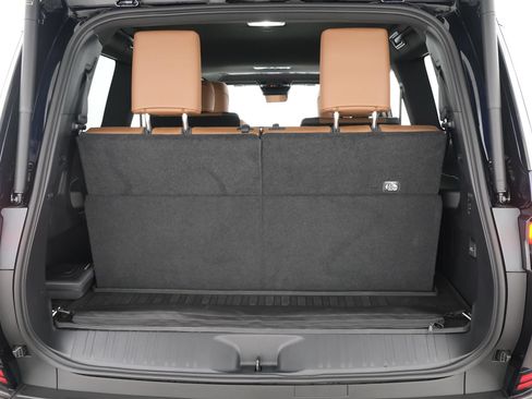 Used 2026 Lexus GX 550 w/ Accessory Package (2T) AWD/4WD image 40