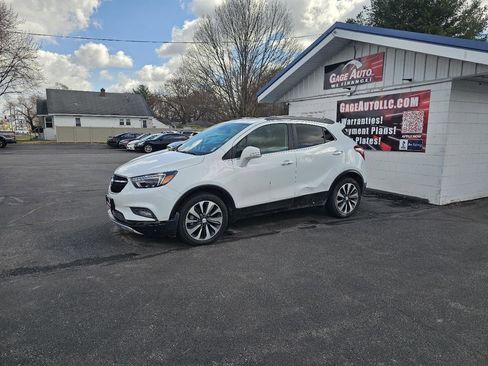 Used 2019 Buick Encore Essence image 4