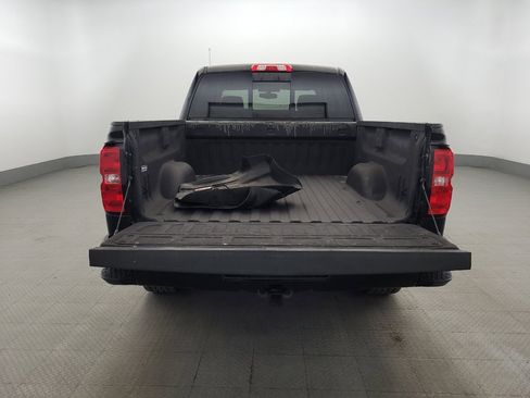 Used 2017 Chevrolet Silverado 1500 LT w/ All Star Edition AWD/4WD image 29