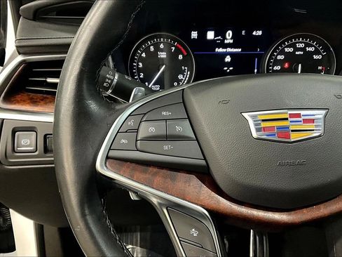Certified 2025 Cadillac XT5 Sportv w/ Technology Package image 11