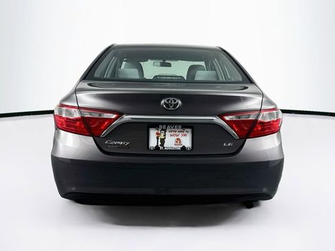 Used 2015 Toyota Camry LE FWD image 8