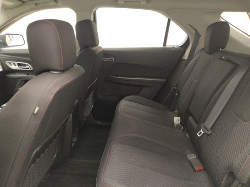 Used 2015 Chevrolet Equinox LS image 18