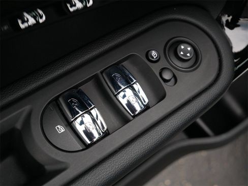 Used 2022 MINI Cooper Countryman S w/ Premium Package image 13