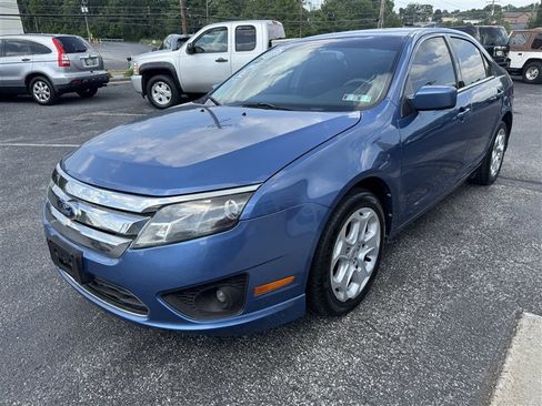 Used 2010 Ford Fusion SE FWD image 4
