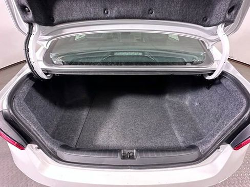 Used 2022 Honda Accord Sport image 13