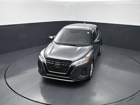Used 2025 Nissan Kicks Play S FWD image 24