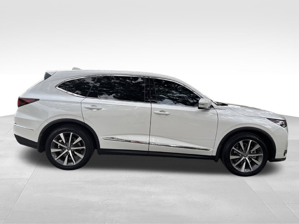 Used 2025 Acura MDX w/ Technology Package AWD/4WD image 6