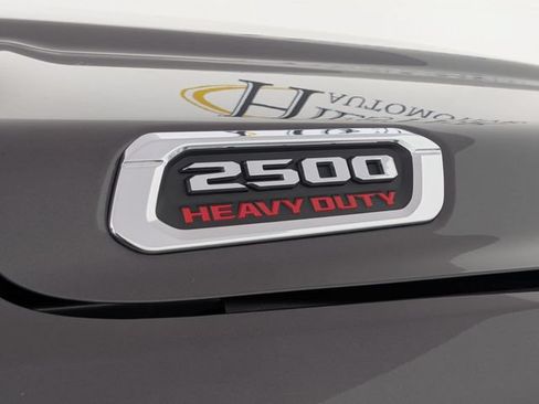 Certified 2026 RAM 2500 Big Horn AWD/4WD image 38
