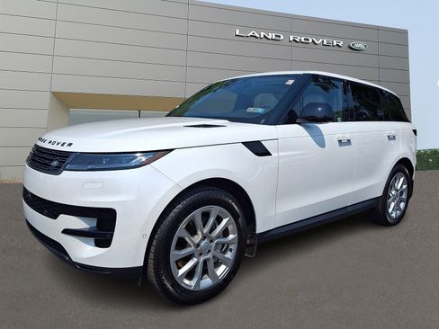 Used 2024 Land Rover Range Rover Sport SE AWD/4WD image 1