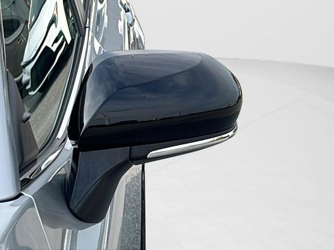 Used 2024 Toyota Camry SE FWD image 25