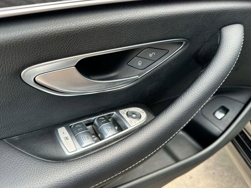 Used 2021 Mercedes-Benz E 350 4MATIC Sedan image 20