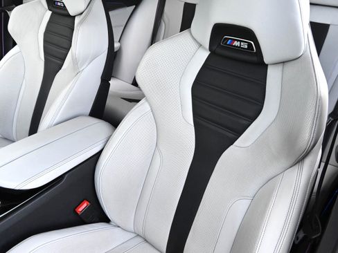 Used 2023 BMW M5 w/ Competition Package image 12