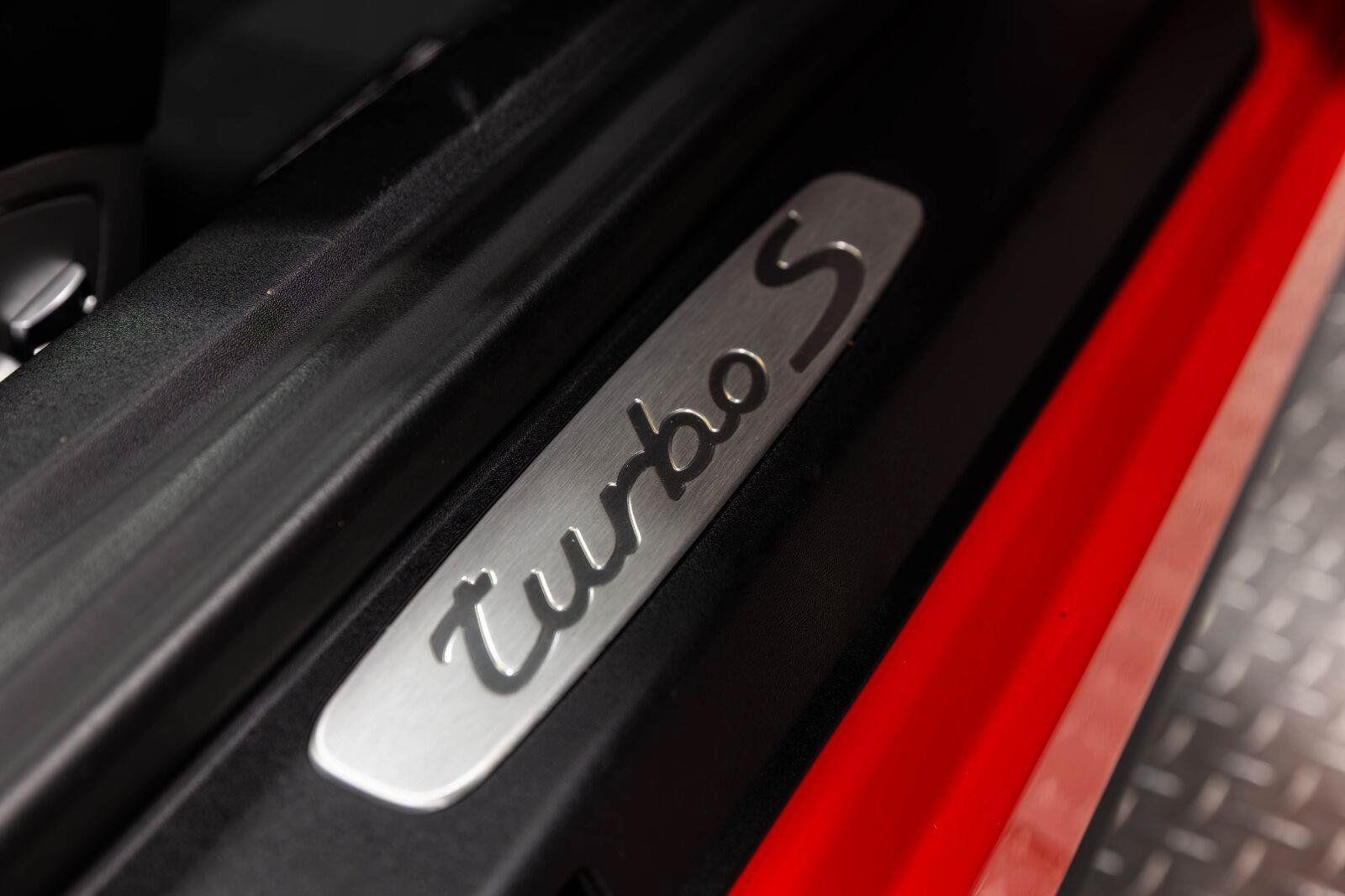 Used 2015 Porsche 911 Turbo S AWD/4WD image 83