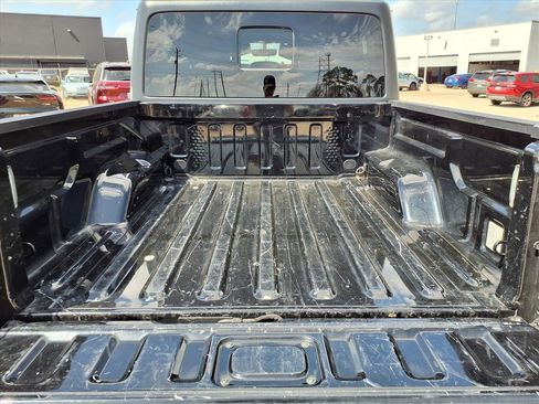 Used 2023 Jeep Gladiator Sport image 19