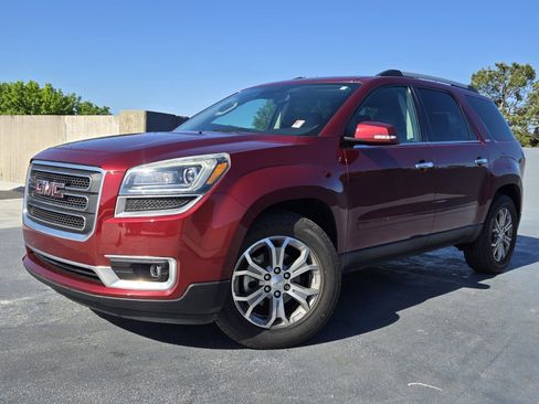 Used 2015 GMC Acadia SLT image 1