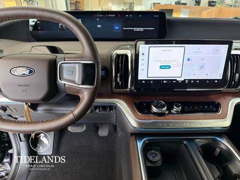 New 2026 Ford Expedition King Ranch image 15