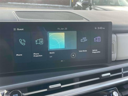 Used 2025 Hyundai Santa Fe SE image 27