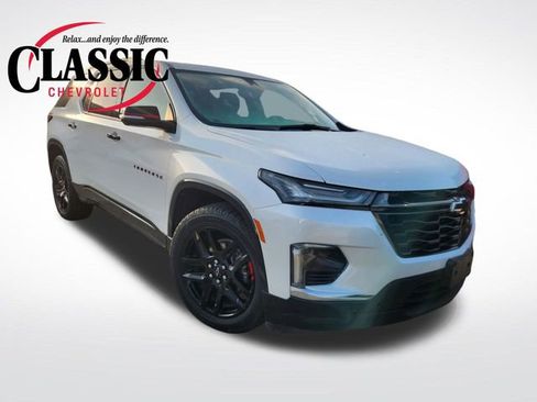 Used 2023 Chevrolet Traverse Premier w/ Redline Edition image 1