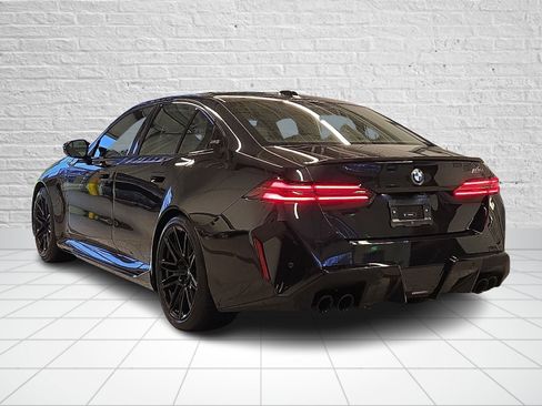 New 2026 BMW M5 Base (A8) w/ Carbon Package image 3