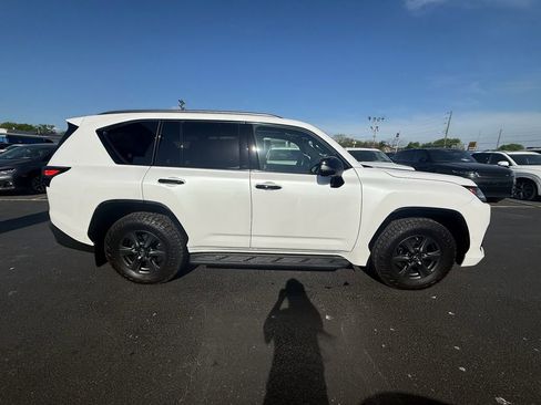 Used 2025 Lexus LX 700h Overtrail w/ Accessory Package (Z1) image 2