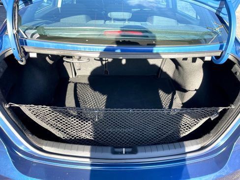 Used 2017 Hyundai Elantra Value Edition w/ Cargo Package image 7