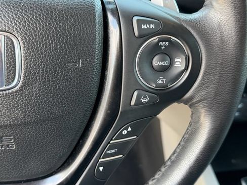 Used 2017 Honda Pilot Elite image 25