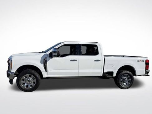 Certified 2023 Ford F250 King Ranch AWD/4WD image 2