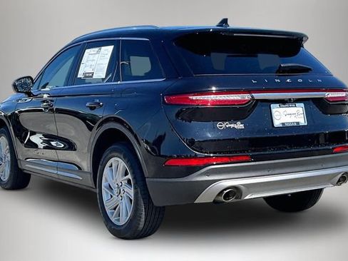 Used 2022 Lincoln Corsair FWD image 4