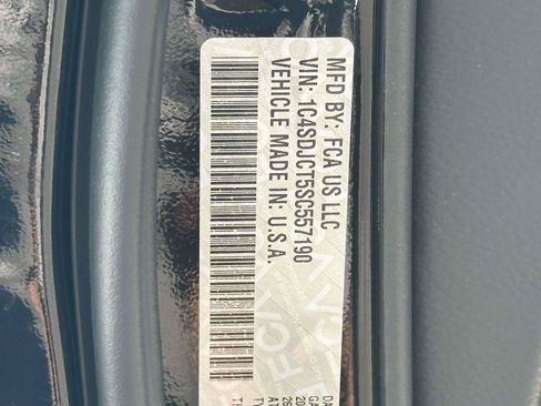 Used 2025 Dodge Durango R/T AWD/4WD image 17