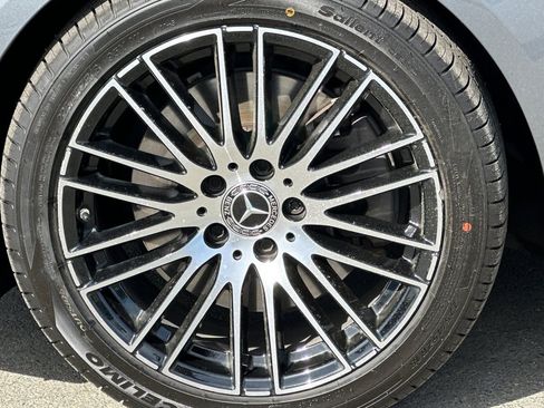 Used 2023 Mercedes-Benz C 300 Sedan image 25