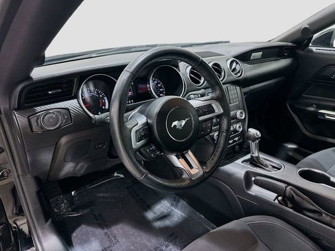 Used 2022 Ford Mustang Coupe w/ Black Accent Package RWD image 9