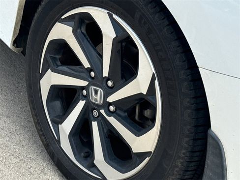 Used 2016 Honda Accord EX-L image 8