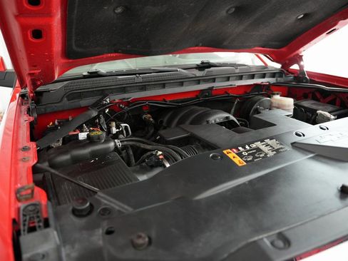 Used 2019 Chevrolet Silverado 1500 LT image 46