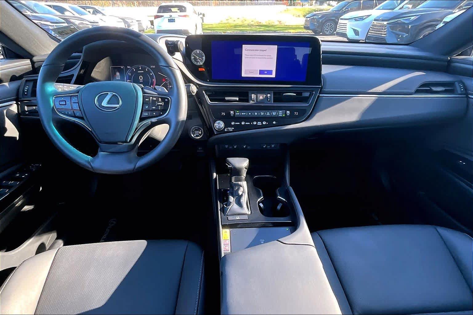 Used 2024 Lexus ES 350 w/ Premium Package FWD image 7