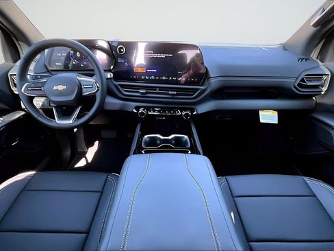 New 2026 Chevrolet Silverado EV LT w/ Plus Package AWD/4WD image 4